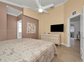 18332 SW 94th Ct, Palmetto Bay FL 33157