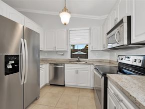 18332 SW 94th Ct, Palmetto Bay FL 33157