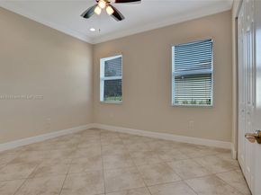 2954 Bellarosa Cir, Royal Palm Beach FL 33411