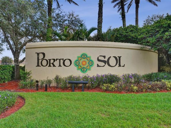 2954 Bellarosa Cir, Royal Palm Beach FL 33411