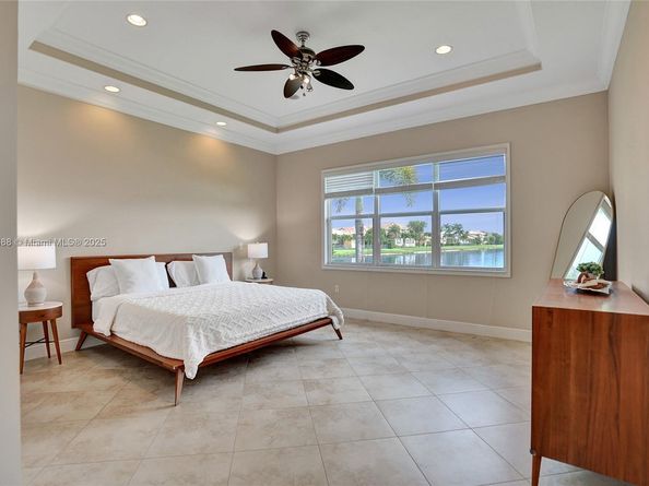 2954 Bellarosa Cir, Royal Palm Beach FL 33411