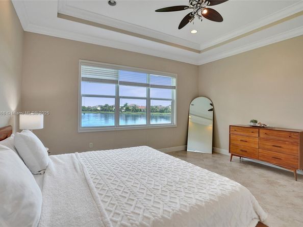 2954 Bellarosa Cir, Royal Palm Beach FL 33411