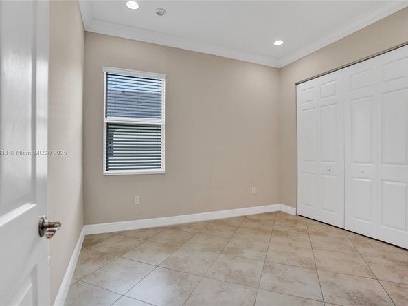 2954 Bellarosa Cir, Royal Palm Beach FL 33411