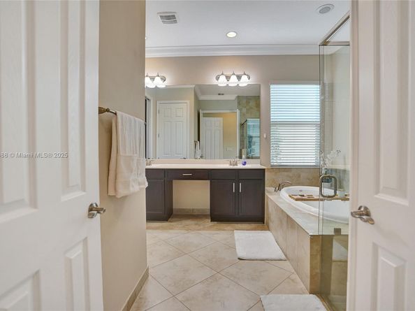 2954 Bellarosa Cir, Royal Palm Beach FL 33411