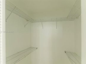 335 S Biscayne Blvd 2710, Miami FL 33131