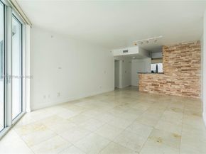 335 S Biscayne Blvd 2710, Miami FL 33131