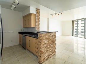 335 S Biscayne Blvd 2710, Miami FL 33131