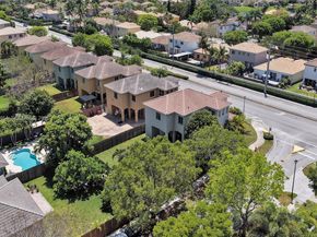 8987 SW 208th St, Cutler Bay FL 33189