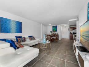 150 SE 25th Rd 12B, Miami FL 33129