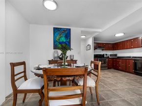 150 SE 25th Rd 12B, Miami FL 33129