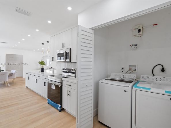 3645 SW 22nd St, Fort Lauderdale FL 33312