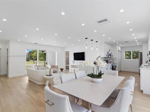 3645 SW 22nd St, Fort Lauderdale FL 33312