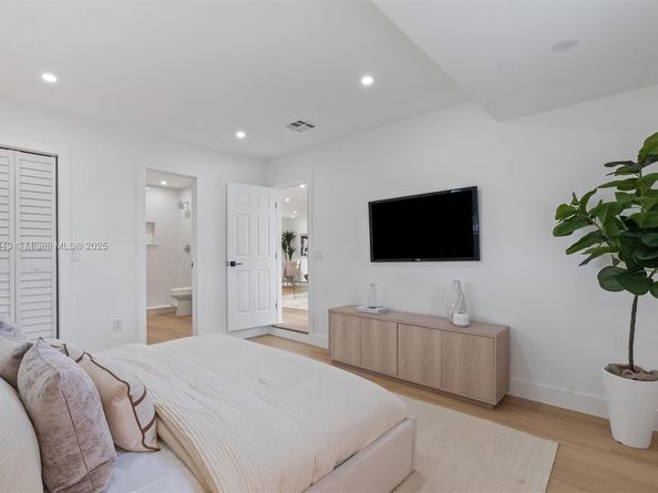 3645 SW 22nd St, Fort Lauderdale FL 33312