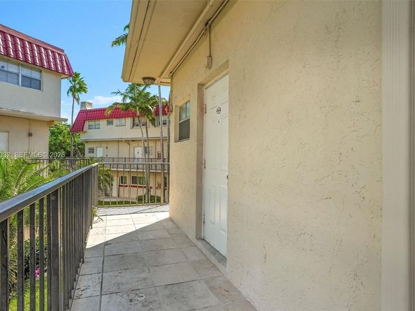 Undisclosed Address #A12037032, Pinecrest FL 33156