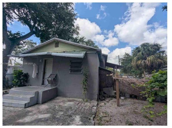5511 NW 4th Ave, Miami FL 33127