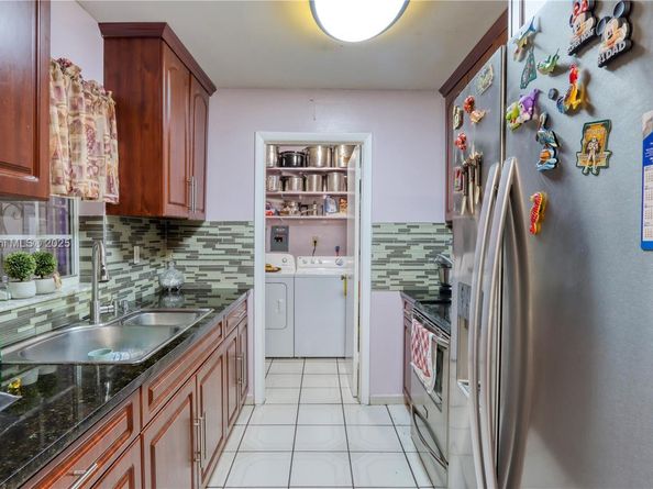 15825 SW 305th Ter, Homestead FL 33033