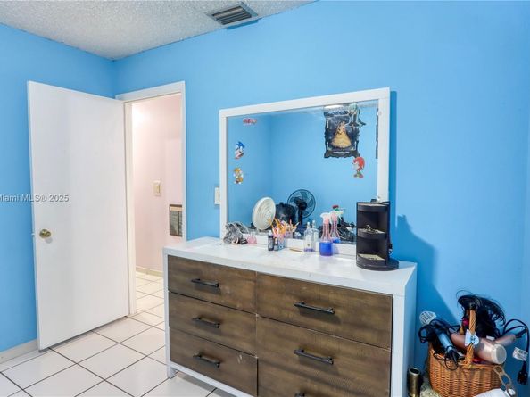 15825 SW 305th Ter, Homestead FL 33033