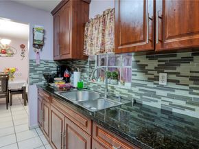 15825 SW 305th Ter, Homestead FL 33033