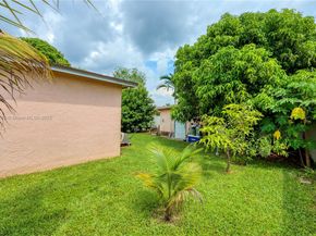 15825 SW 305th Ter, Homestead FL 33033