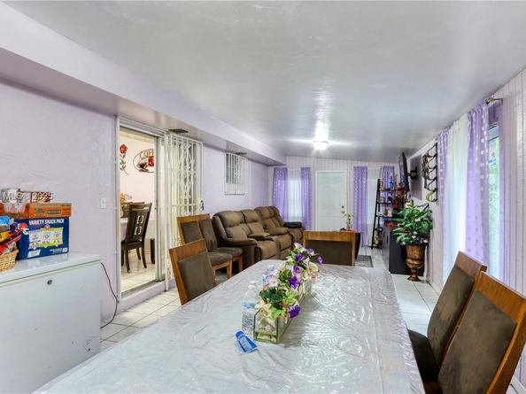15825 SW 305th Ter, Homestead FL 33033