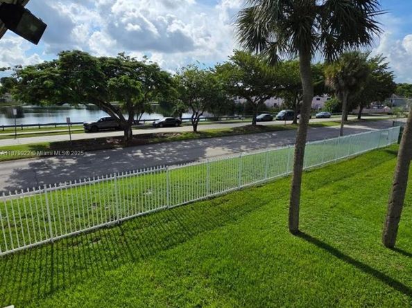 7670 SW 152nd Ave 1201, Miami FL 33193