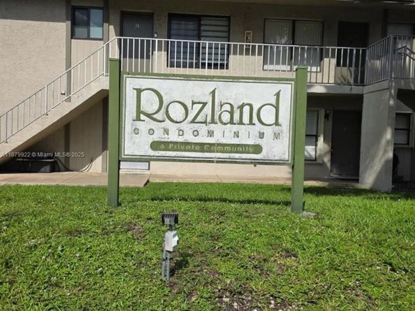 7670 SW 152nd Ave 1201, Miami FL 33193