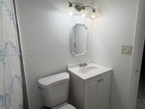 15761 SW 303rd St, Homestead FL 33033