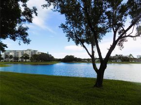3100 N Course Ln 502, Pompano Beach FL 33069