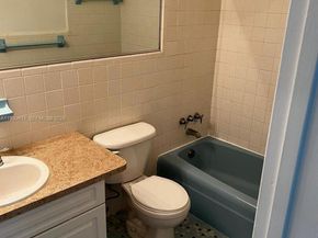 2701 NE 1st St 203, Pompano Beach FL 33062