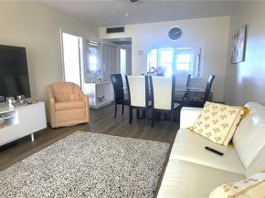 2200 Park Ln 302, Hollywood FL 33021