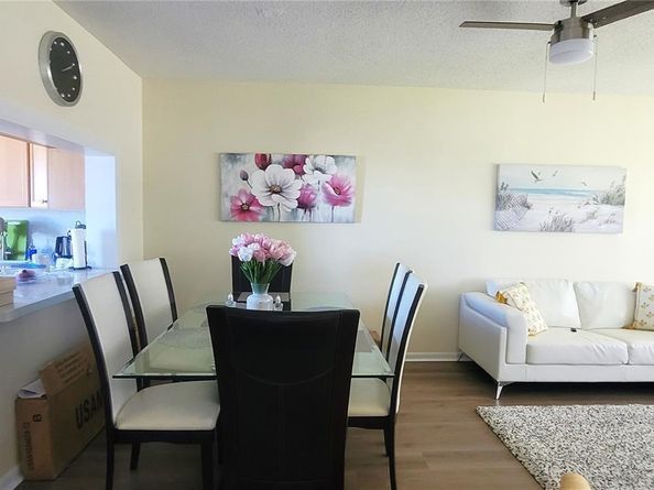 2200 Park Ln 302, Hollywood FL 33021