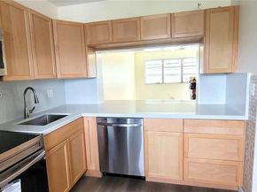 2200 Park Ln 302, Hollywood FL 33021