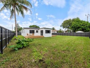 1305 N 31st Rd, Hollywood FL 33021