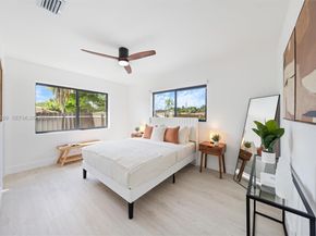 1305 N 31st Rd, Hollywood FL 33021