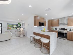 1305 N 31st Rd, Hollywood FL 33021