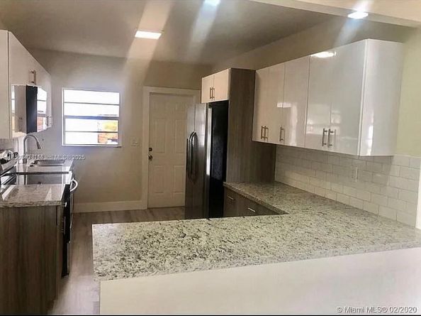 16128 NE 3rd Ave, Miami FL 33162