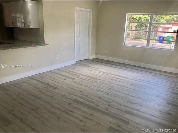 16128 NE 3rd Ave, Miami FL 33162