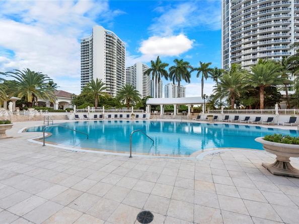 6000 Island Blvd 2507, Aventura FL 33160