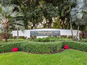 361 S Hollybrook Dr 107, Pembroke Pines FL 33025