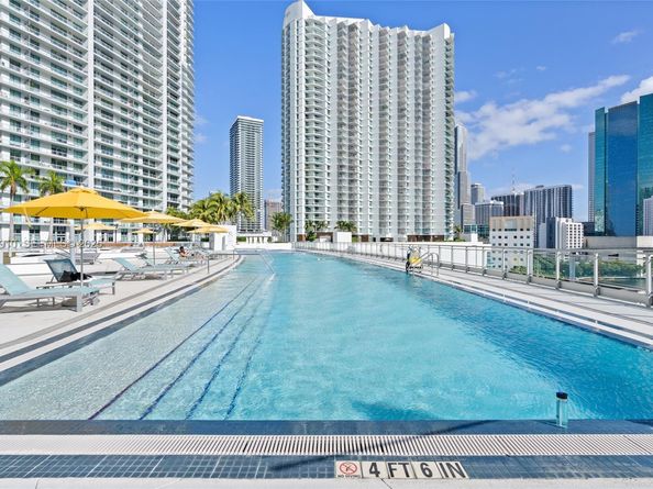 350 S Miami Ave 1803, Miami FL 33130