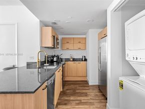 350 S Miami Ave 1803, Miami FL 33130