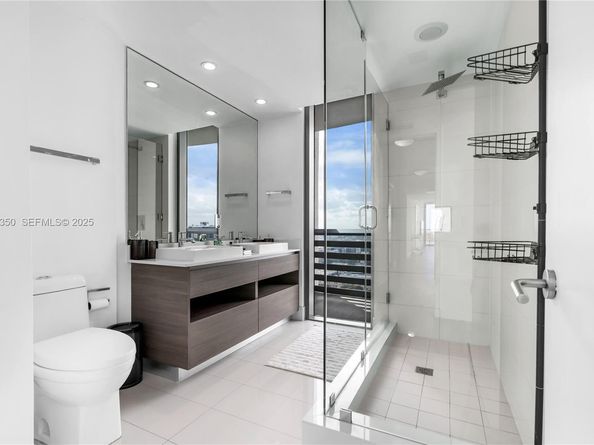 460 NE 28th St 3601, Miami FL 33137