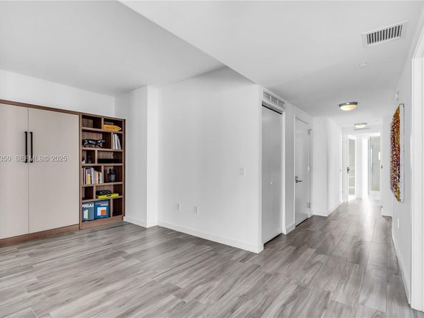 460 NE 28th St 3601, Miami FL 33137