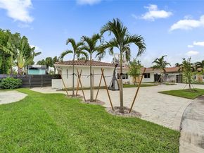 3350 N 40th St, Hollywood FL 33021