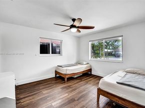 3350 N 40th St, Hollywood FL 33021