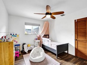 3350 N 40th St, Hollywood FL 33021