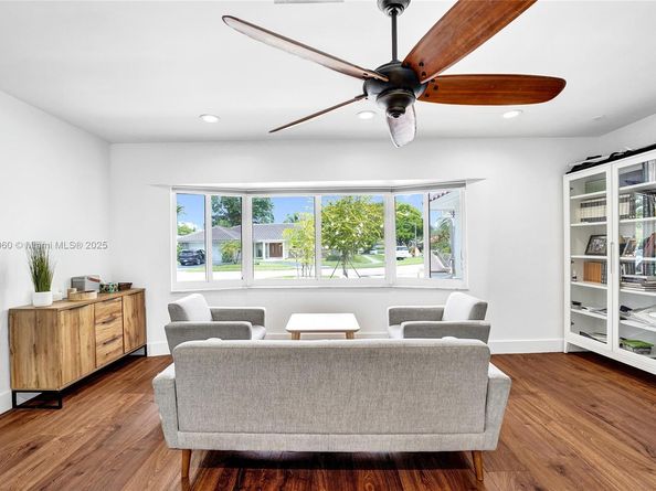 3350 N 40th St, Hollywood FL 33021