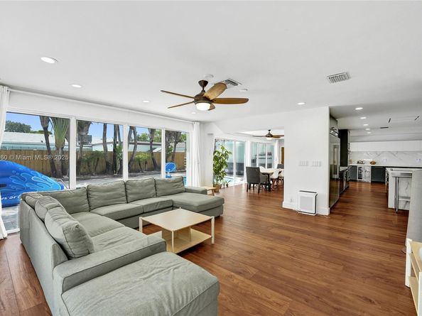3350 N 40th St, Hollywood FL 33021