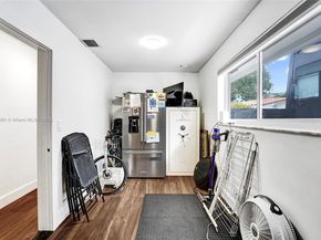 3350 N 40th St, Hollywood FL 33021