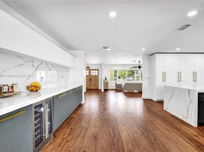 3350 N 40th St, Hollywood FL 33021